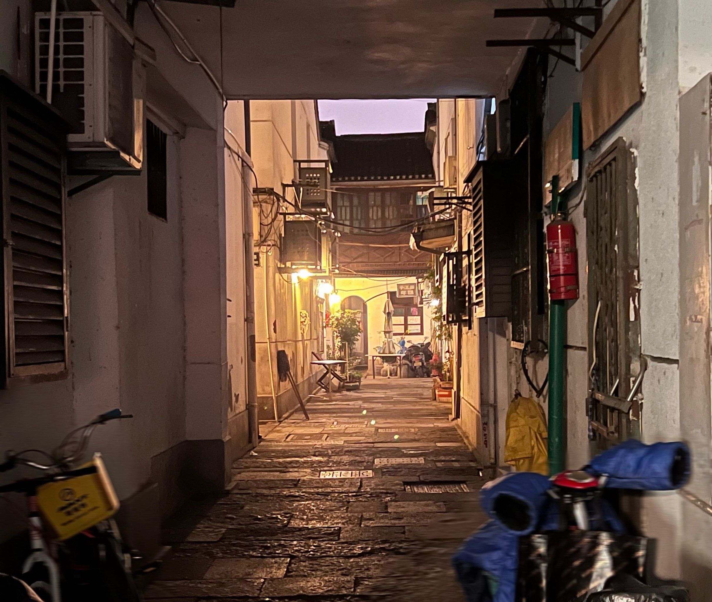 齐齐哈尔哪里有站小巷子的——探索东北小巷的美食与旅游亮点