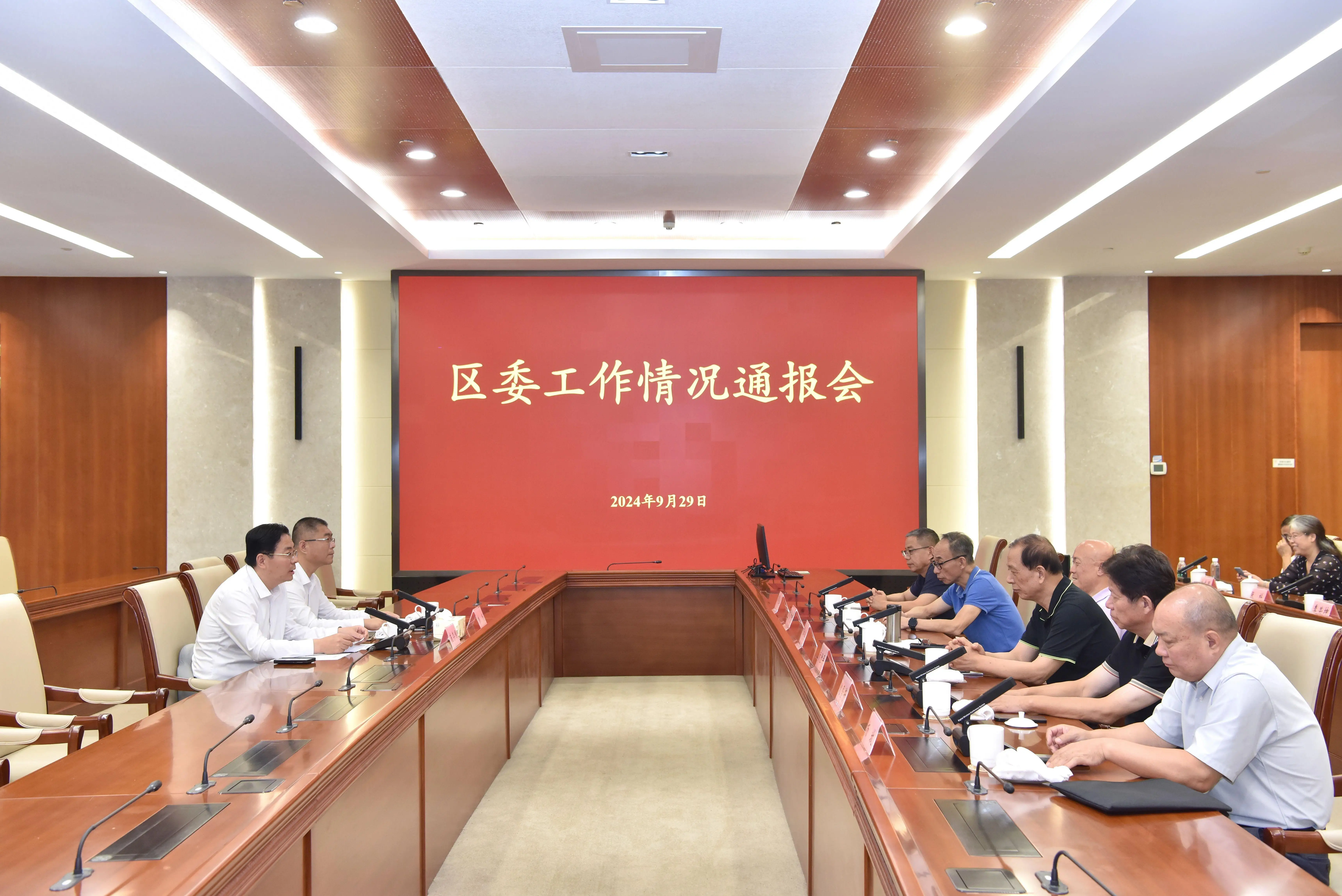 热点新闻：无锡新吴区300块服务到底靠不靠谱？真实体验流程与避雷建议