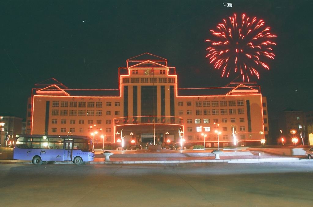 百元如何玩转广水一条街？揭秘低成本高体验的消费密码