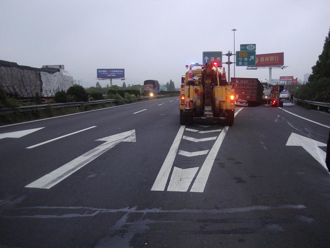 内行人士称：私密会所少妇精油按摩：2025年实测体验与专业避坑指南