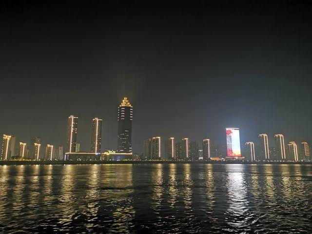 芜湖小胡同里的30多岁人群现状揭秘与分析