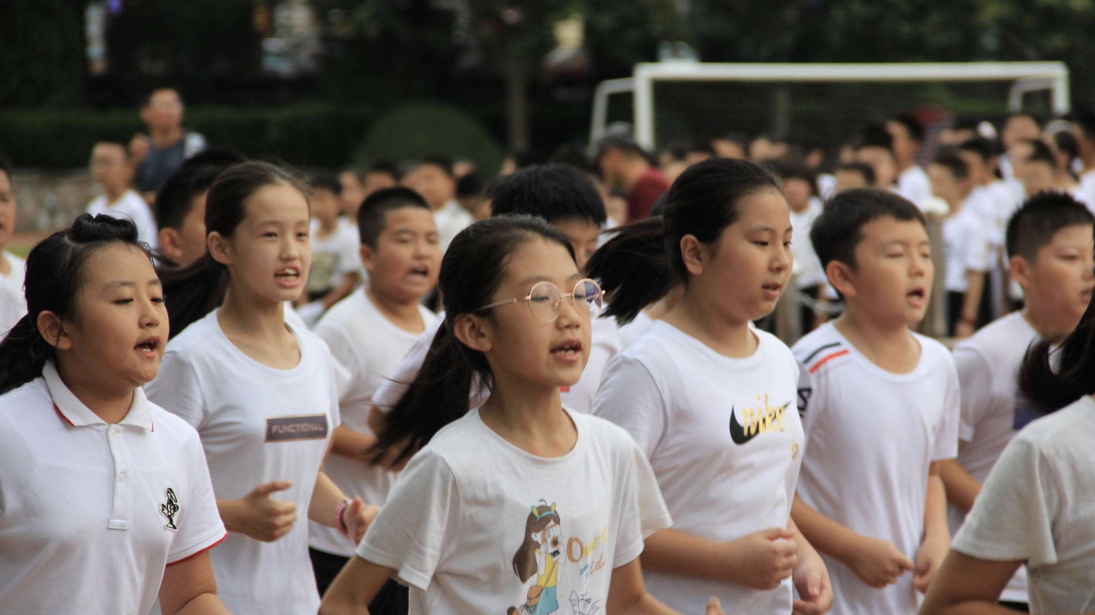根据消息来源透露：怎么知道初中生是卖的：家长必看的识别方法与应对策略