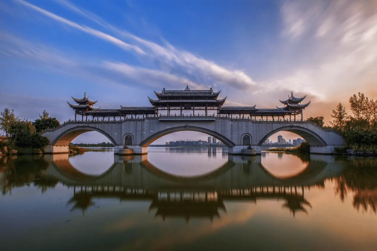 遂宁酒店怎么暗示需要服务