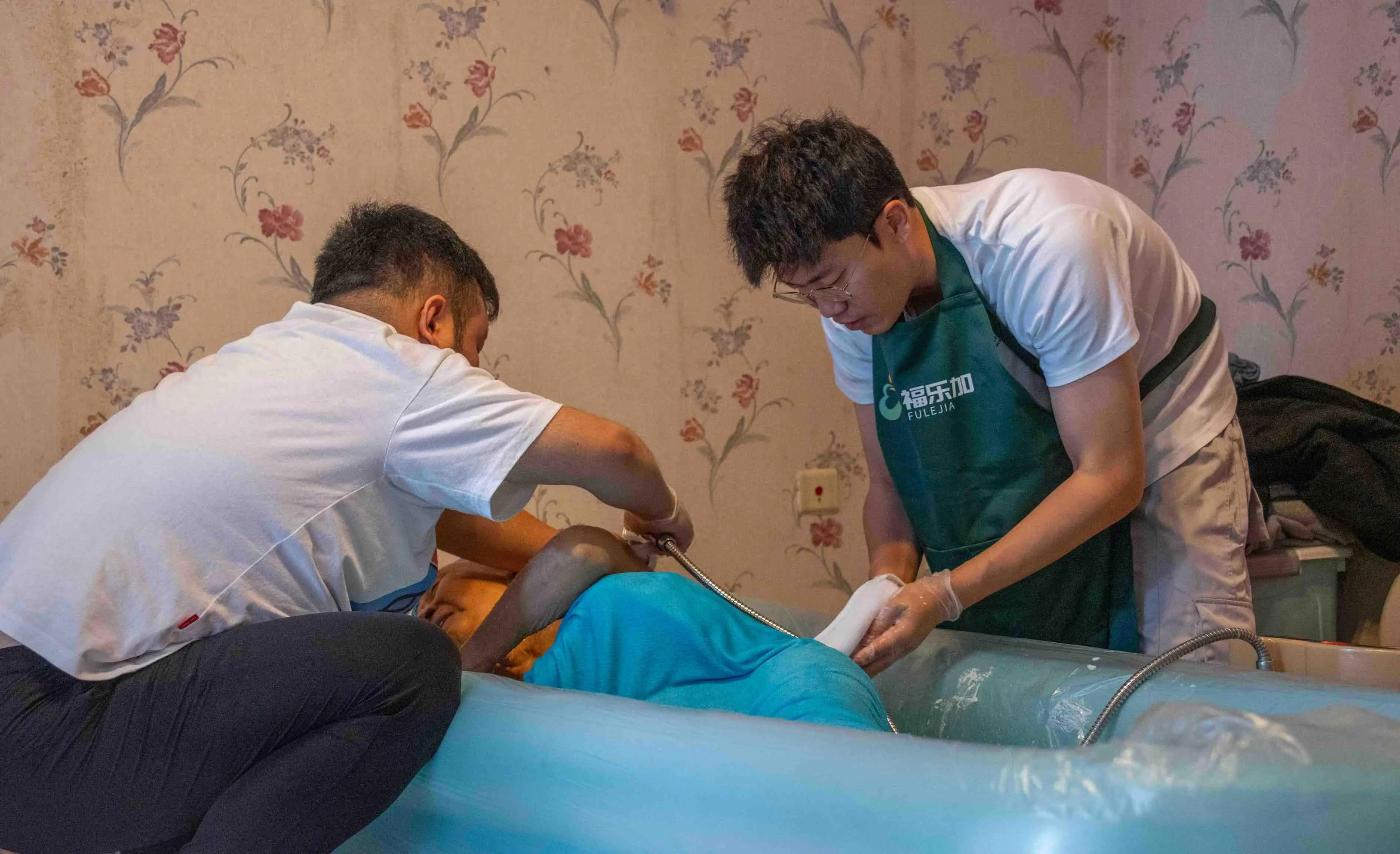 同城上门约服务全面解析，如何挑选靠谱的同城上门约平台