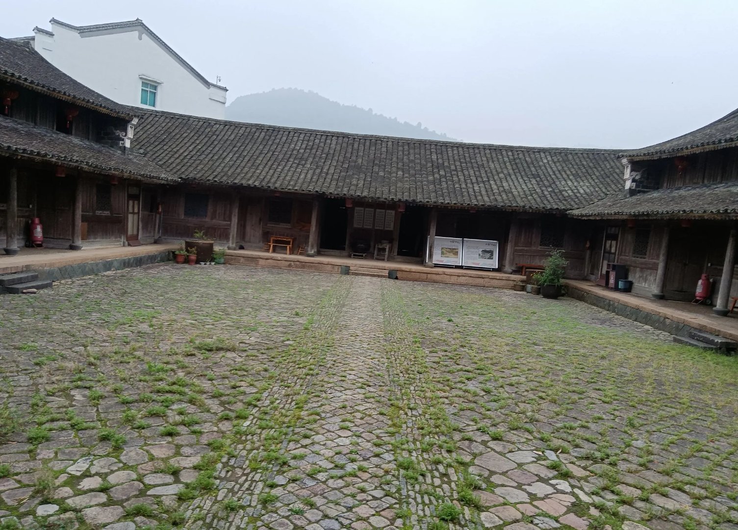 天通苑街区改造观察,公共空间美化实践探索