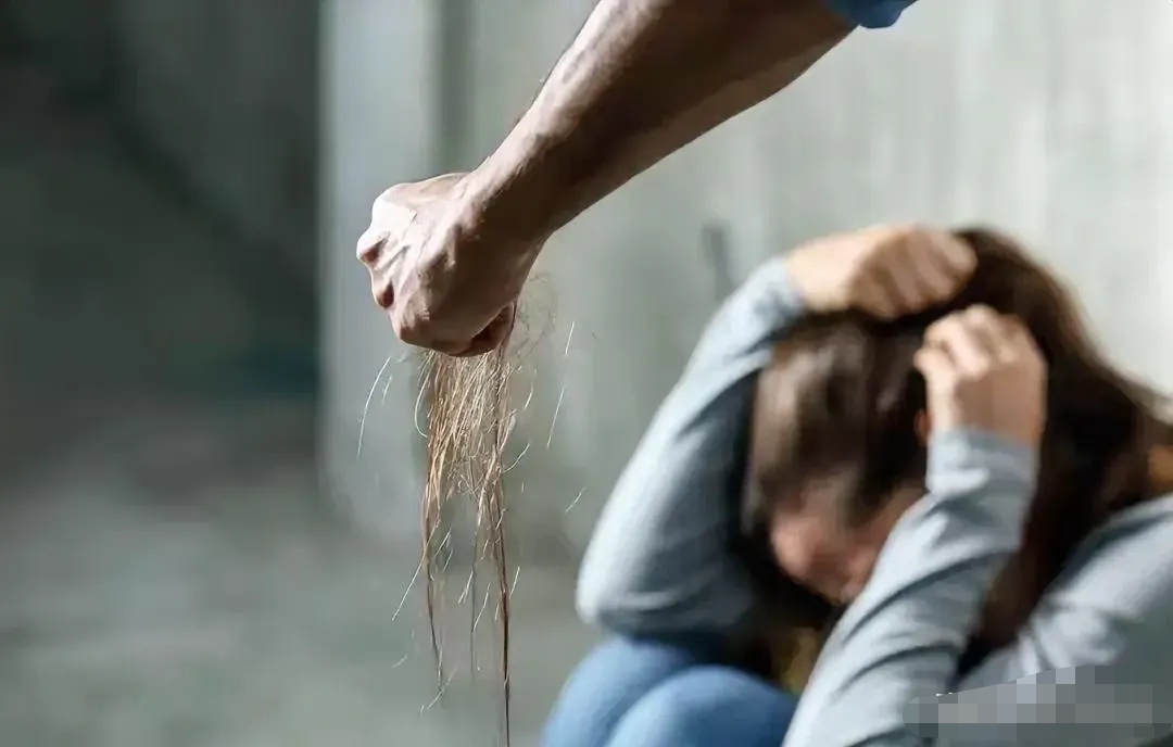 辽阳万达晶座7号楼妹子事件及万达晶座楼盘解析