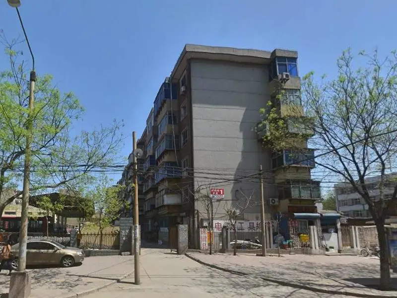 七里河哪个巷子有卖小吃最地道？