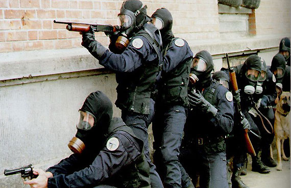 24小时空降行动全攻略，极限任务怎么高效搞定