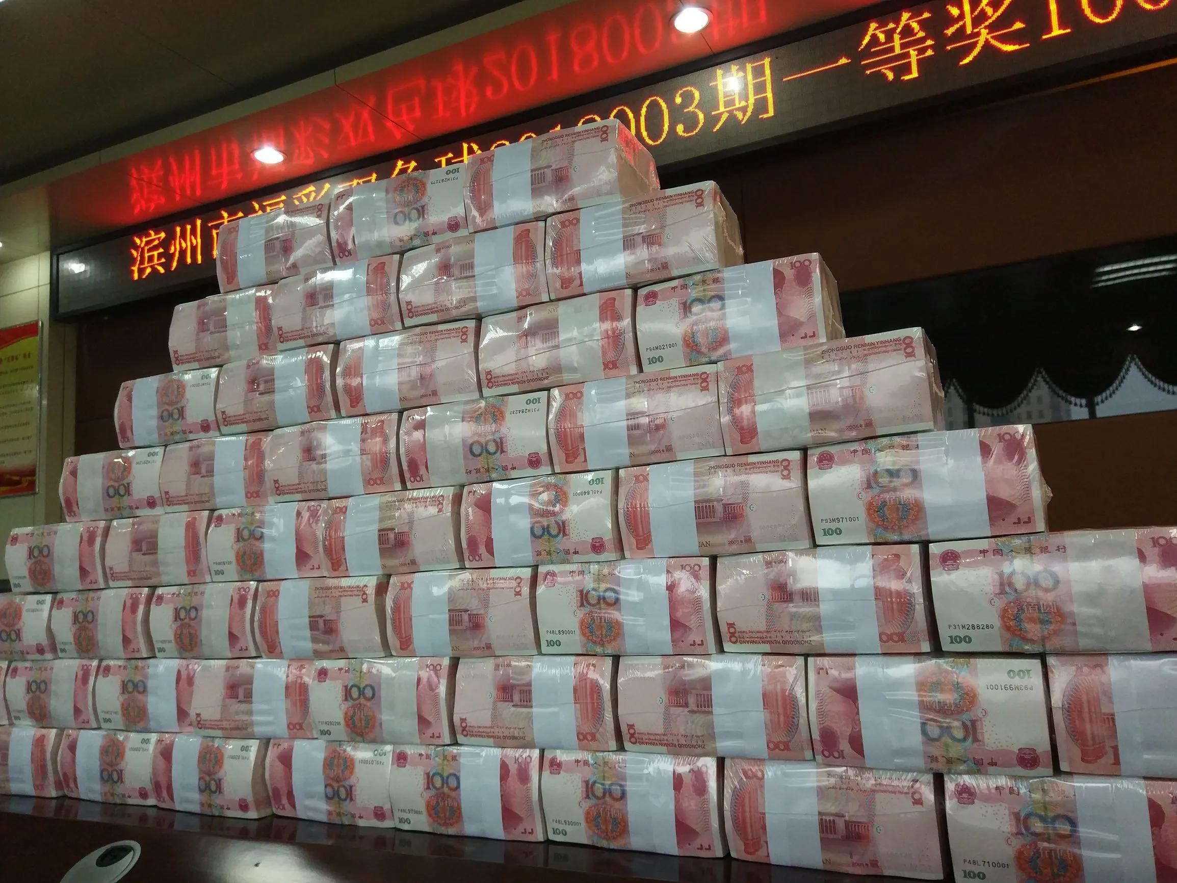 300元四小时服务人到付款靠谱吗？月入过万的陪诊师是啥样的