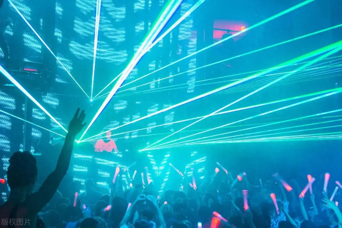 南京夜场荤素玩法详解与靠谱推荐指南