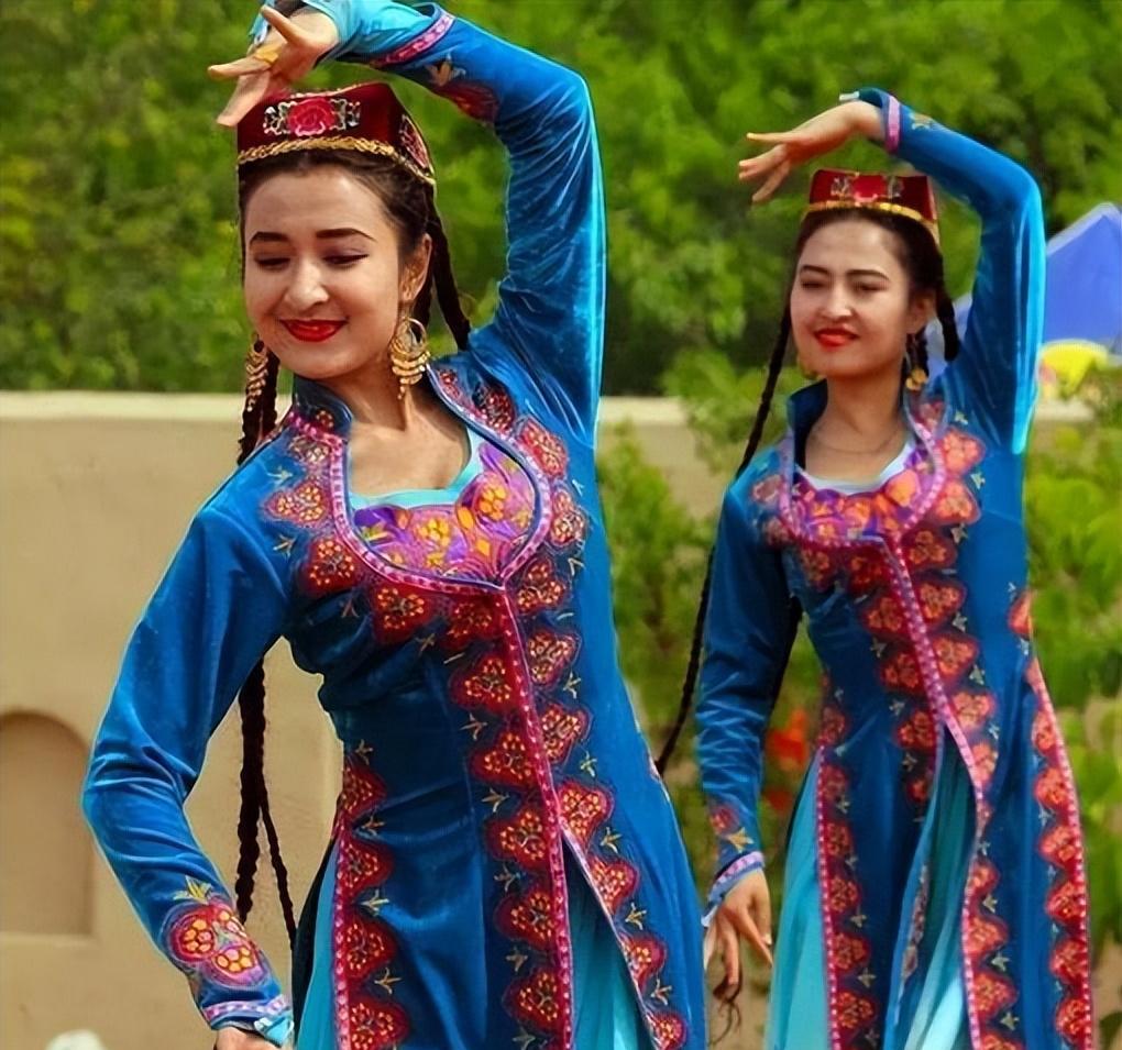 乌鲁木齐维族女性暗语现象调查：城市夹缝中的密码与生存叙事