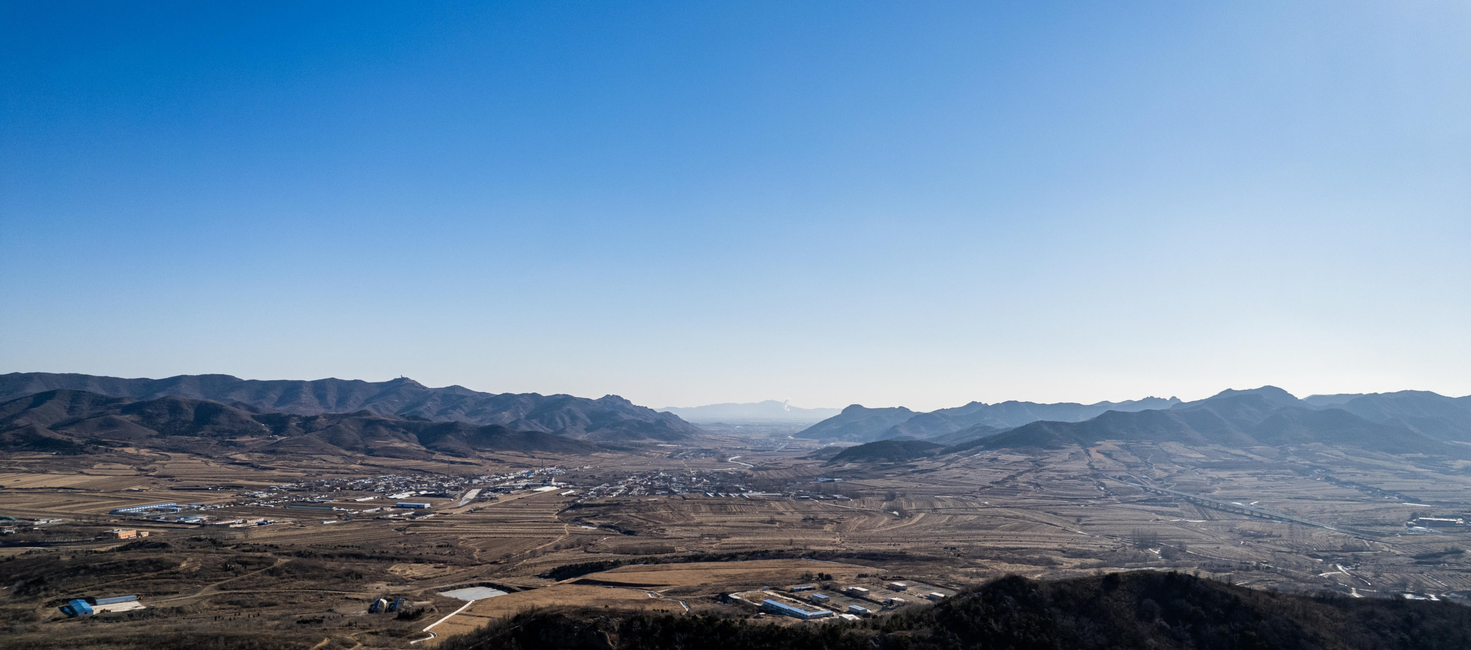 凌海微信附近人600一次贵不贵 五一厦门旅游推荐攻略 锦州微信公众号查违章 两个人不经过旅行社去丽江旅游需要多少钱 凌海到锦州客车时间表 厦门有什么好玩的游乐场