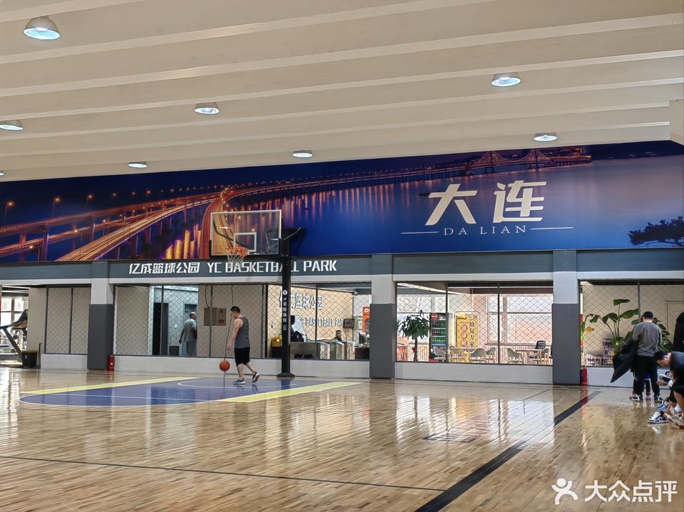 大连甘井子鸡窝探秘：市井烟火里的美食江湖