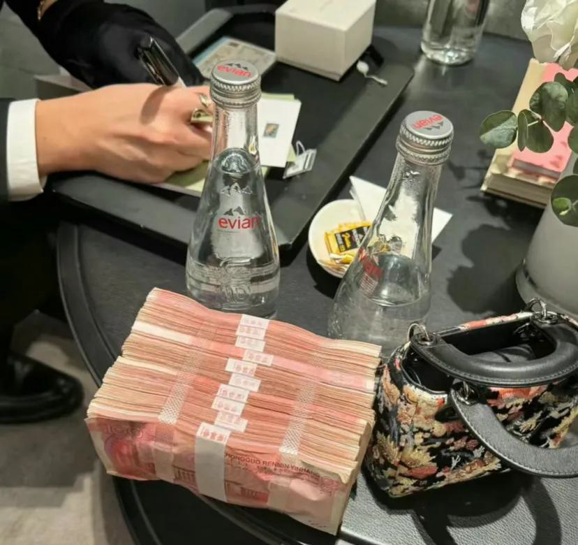 酒泉怎么找到接私活的女生电话