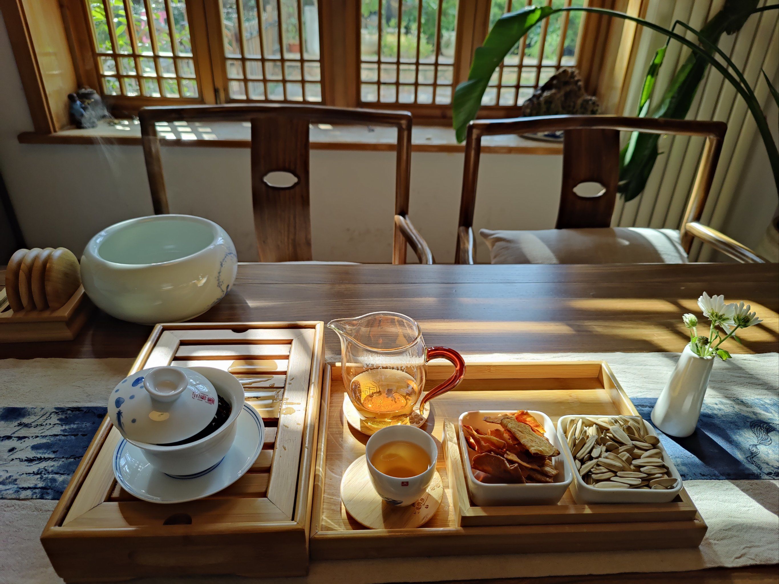 最新科学研究显示乌鲁木齐大学生品茶的深层秘密与真实感受