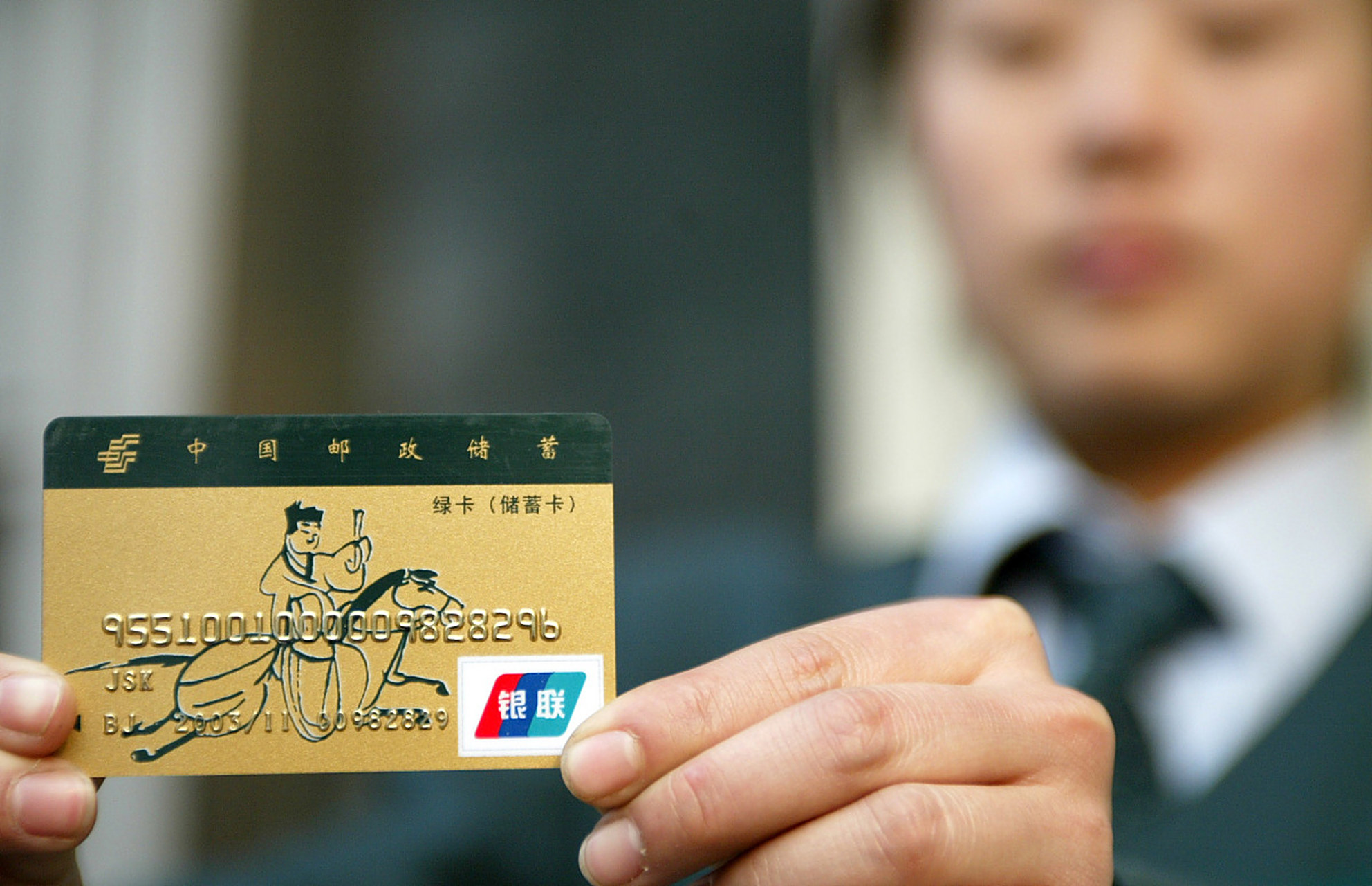 500块钱不限次数：现代年轻人的消费密码与避坑策略