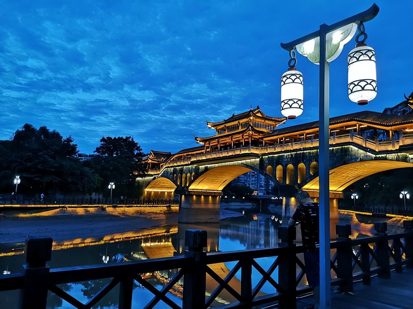 资阳大学城院校分布及周边信息指南