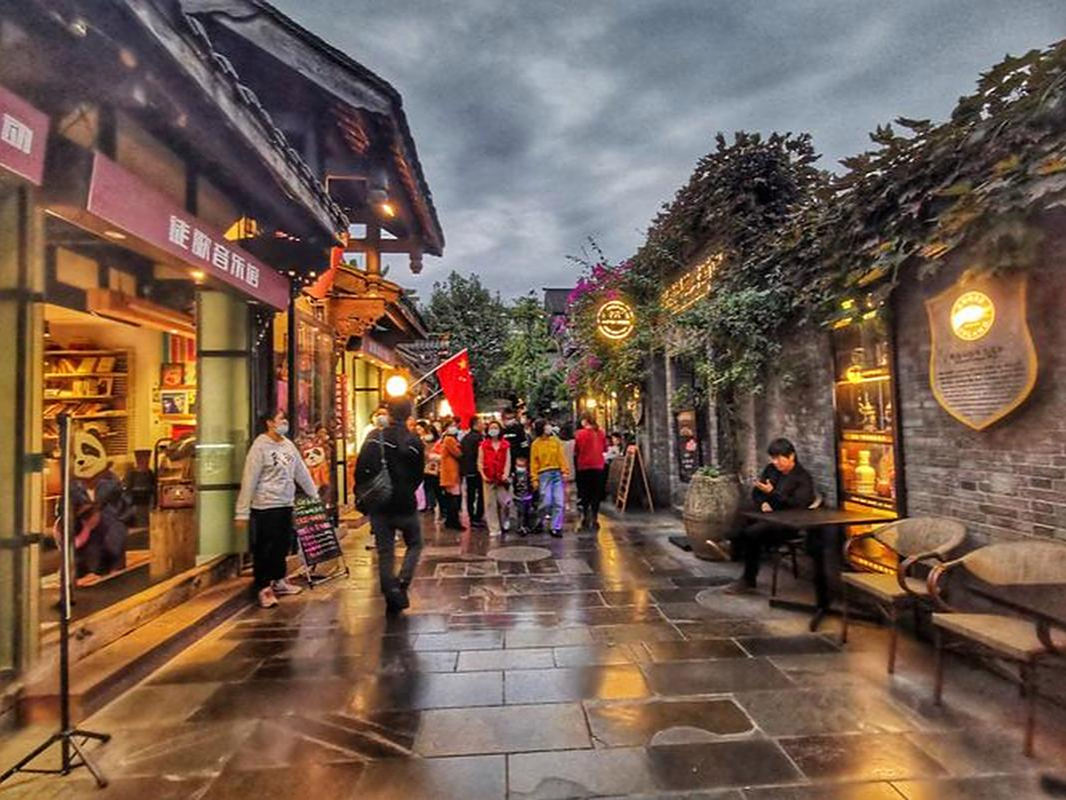 二手交易平台暗语现象调查：从球鞋圈到文玩界的特殊沟通密码