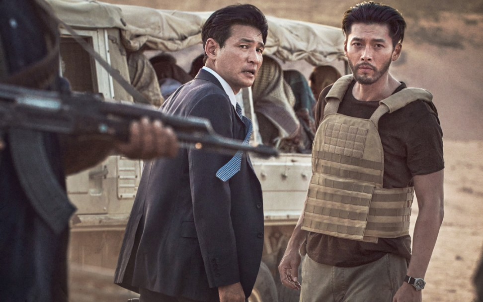 深夜社交现象解析,约附近美女服务的风险与伦理思考