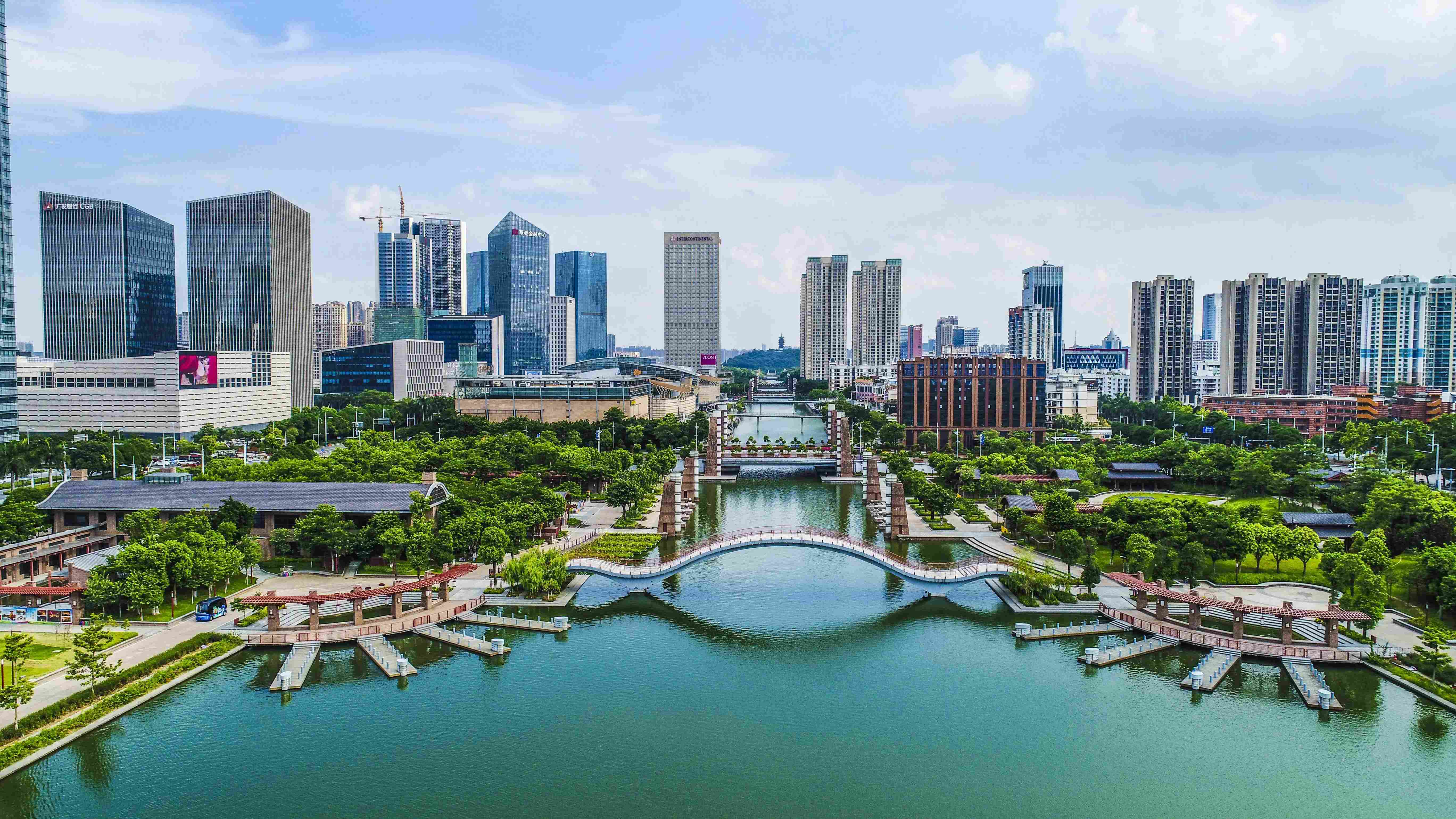 动静追踪：佛山南海区小巷子里100块钱的真的划算吗？2025年实测费用明细与避坑攻略